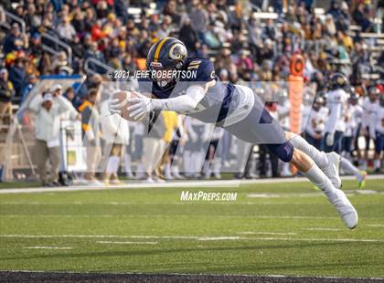 Thumbnail 1 in St. Joseph vs. DeWitt photogallery.