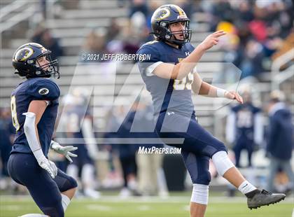 Thumbnail 3 in St. Joseph vs. DeWitt photogallery.