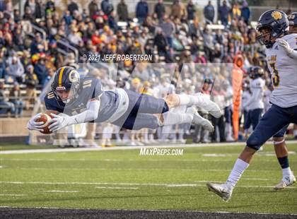 Thumbnail 3 in St. Joseph vs. DeWitt photogallery.