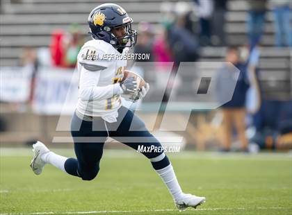 Thumbnail 2 in St. Joseph vs. DeWitt photogallery.