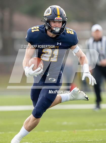 Thumbnail 2 in St. Joseph vs. DeWitt photogallery.