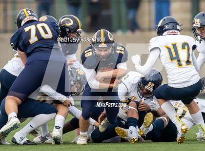 Thumbnail 1 in St. Joseph vs. DeWitt photogallery.
