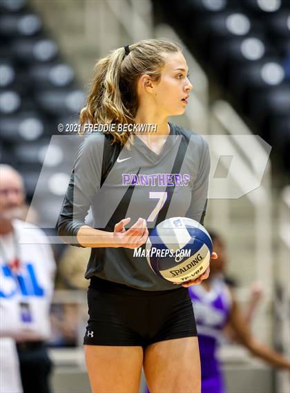 Thumbnail 2 in Keller vs. Ridge Point (UIL Volleyball 6A Semi-Finals)  photogallery.
