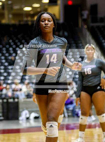 Thumbnail 2 in Keller vs. Ridge Point (UIL Volleyball 6A Semi-Finals)  photogallery.