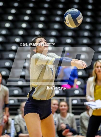 Thumbnail 3 in Keller vs. Ridge Point (UIL Volleyball 6A Semi-Finals)  photogallery.