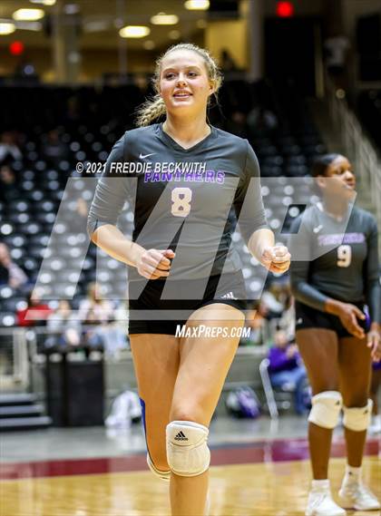 Thumbnail 3 in Keller vs. Ridge Point (UIL Volleyball 6A Semi-Finals)  photogallery.