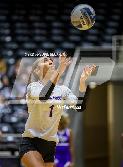 Thumbnail 3 in Keller vs. Ridge Point (UIL Volleyball 6A Semi-Finals)  photogallery.
