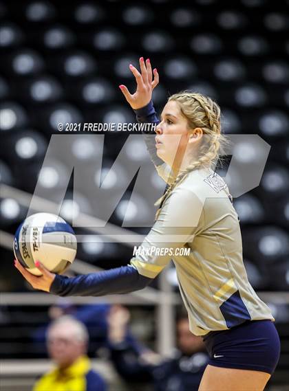 Thumbnail 2 in Keller vs. Ridge Point (UIL Volleyball 6A Semi-Finals)  photogallery.