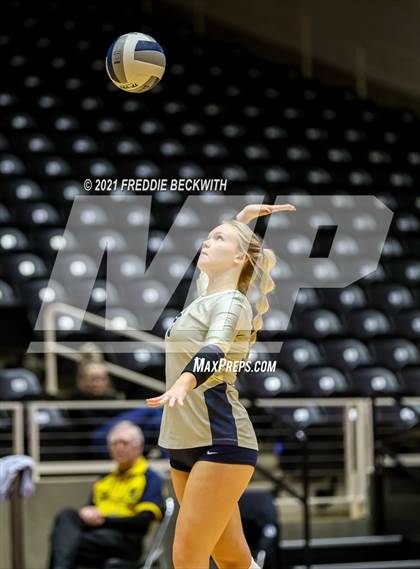 Thumbnail 2 in Keller vs. Ridge Point (UIL Volleyball 6A Semi-Finals)  photogallery.