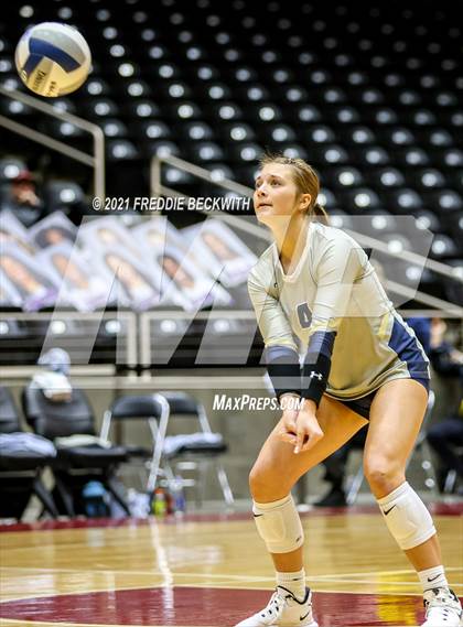 Thumbnail 3 in Keller vs. Ridge Point (UIL Volleyball 6A Semi-Finals)  photogallery.