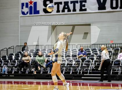 Thumbnail 3 in Keller vs. Ridge Point (UIL Volleyball 6A Semi-Finals)  photogallery.