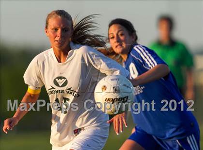 Thumbnail 3 in North @ Waubonsie Valley photogallery.