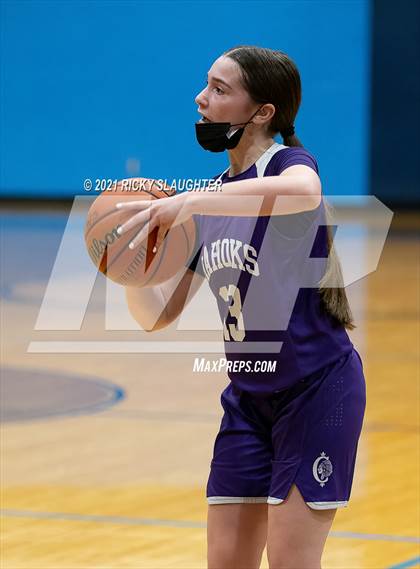 Thumbnail 3 in Collinsville @ Belleville East photogallery.