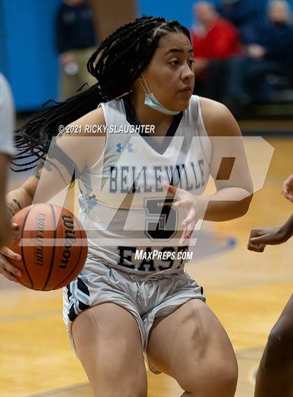 Thumbnail 2 in Collinsville @ Belleville East photogallery.