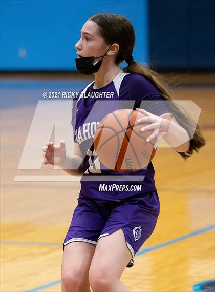 Thumbnail 1 in Collinsville @ Belleville East photogallery.