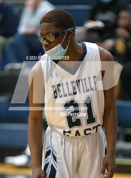 Thumbnail 1 in Collinsville @ Belleville East photogallery.