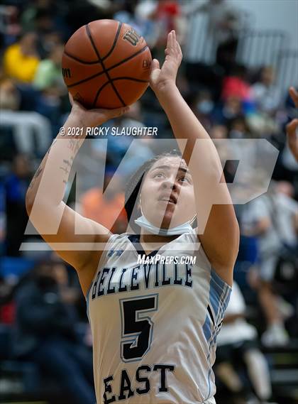 Thumbnail 1 in Collinsville @ Belleville East photogallery.