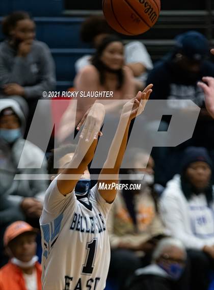 Thumbnail 2 in Collinsville @ Belleville East photogallery.