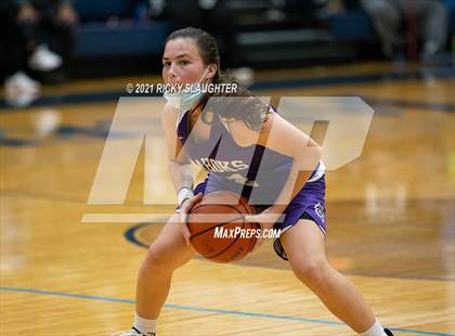 Thumbnail 2 in Collinsville @ Belleville East photogallery.