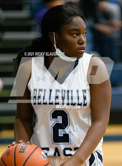 Thumbnail 3 in Collinsville @ Belleville East photogallery.