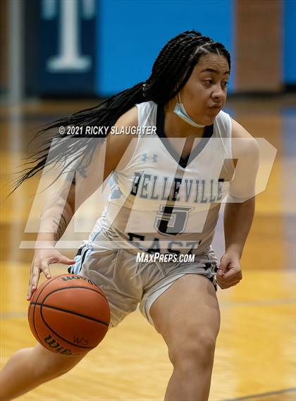 Thumbnail 3 in Collinsville @ Belleville East photogallery.