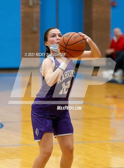 Thumbnail 2 in Collinsville @ Belleville East photogallery.