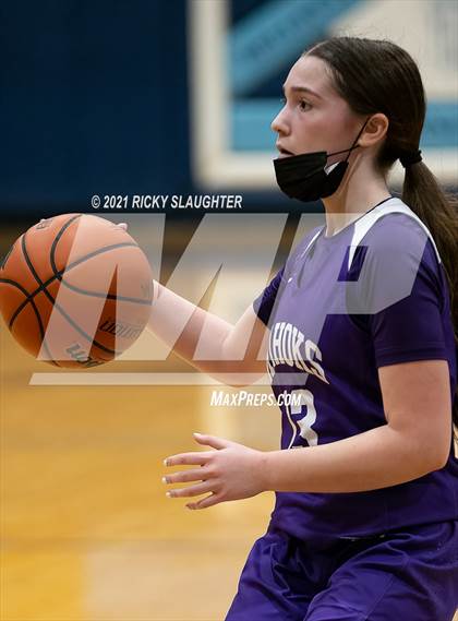 Thumbnail 2 in Collinsville @ Belleville East photogallery.