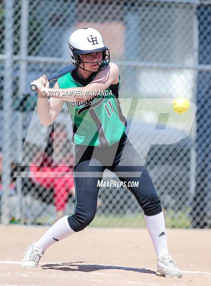 Thumbnail 3 in Granada Hills Charter vs King/Drew photogallery.
