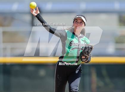 Thumbnail 3 in Granada Hills Charter vs King/Drew photogallery.