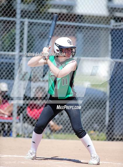 Thumbnail 3 in Granada Hills Charter vs King/Drew photogallery.