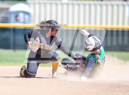 Thumbnail 1 in Granada Hills Charter vs King/Drew photogallery.