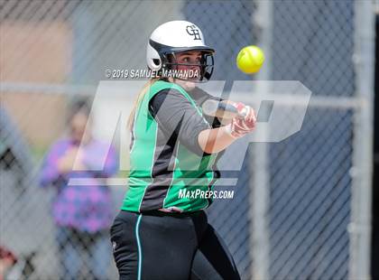 Thumbnail 3 in Granada Hills Charter vs King/Drew photogallery.