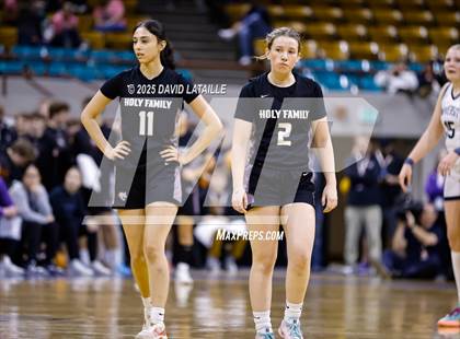 Thumbnail 3 in Holy Family vs. University (CHSAA 4A Final 4) photogallery.