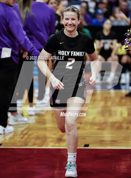 Thumbnail 2 in Holy Family vs. University (CHSAA 4A Final 4) photogallery.