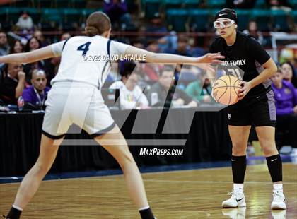 Thumbnail 2 in Holy Family vs. University (CHSAA 4A Final 4) photogallery.