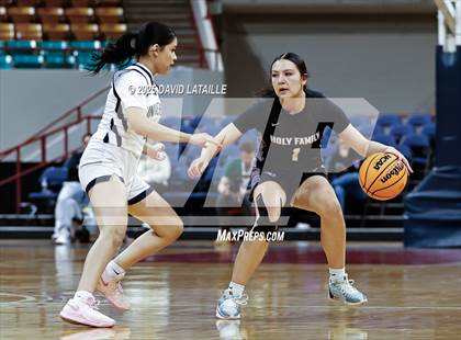 Thumbnail 3 in Holy Family vs. University (CHSAA 4A Final 4) photogallery.
