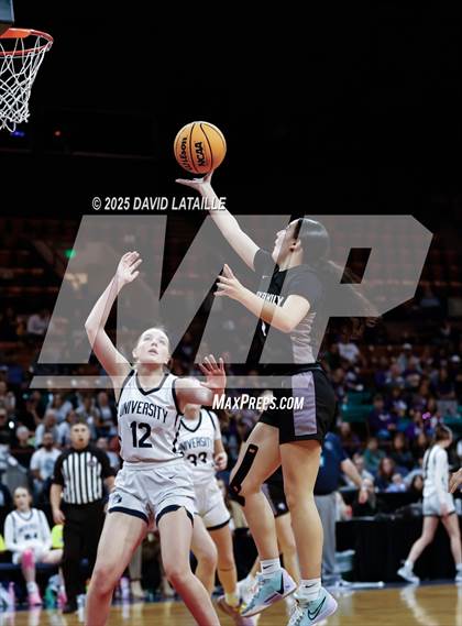 Thumbnail 3 in Holy Family vs. University (CHSAA 4A Final 4) photogallery.