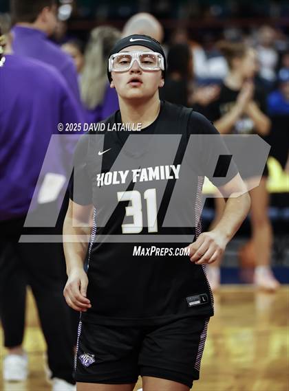 Thumbnail 2 in Holy Family vs. University (CHSAA 4A Final 4) photogallery.