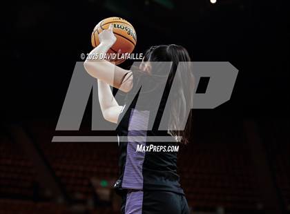 Thumbnail 2 in Holy Family vs. University (CHSAA 4A Final 4) photogallery.