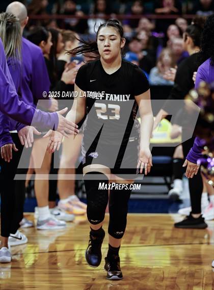 Thumbnail 3 in Holy Family vs. University (CHSAA 4A Final 4) photogallery.