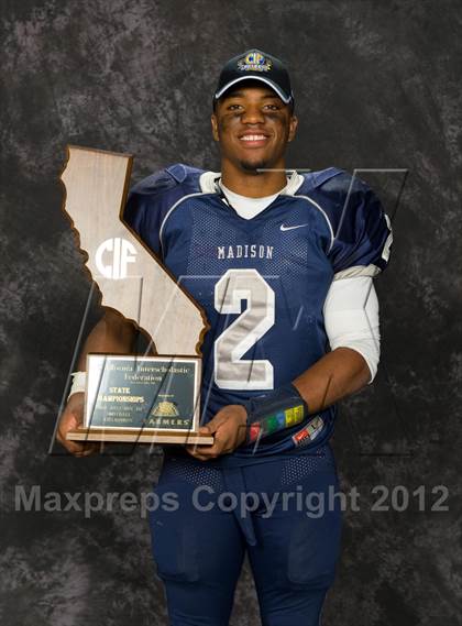 Thumbnail 2 in Madison (CIF State D3 Final Awards) photogallery.