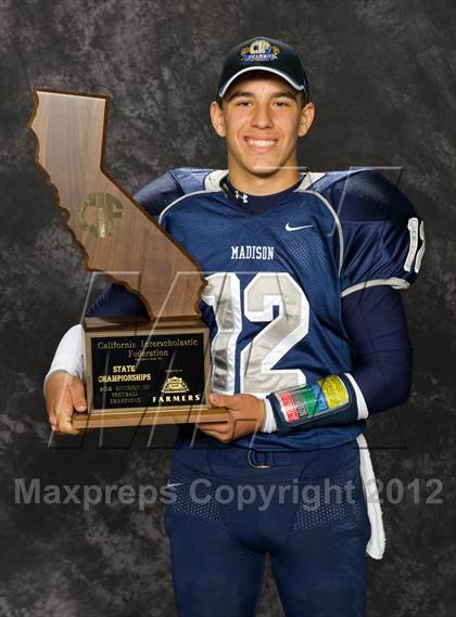 Thumbnail 3 in Madison (CIF State D3 Final Awards) photogallery.