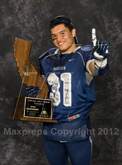 Thumbnail 2 in Madison (CIF State D3 Final Awards) photogallery.