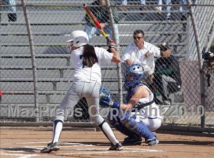 Thumbnail 2 in Crescenta Valley @ Burbank (Game 1) photogallery.