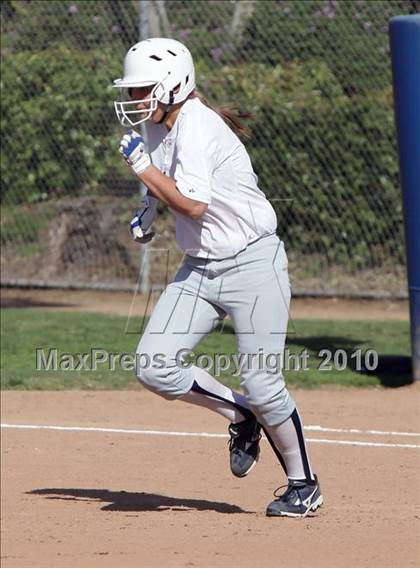 Thumbnail 2 in Crescenta Valley @ Burbank (Game 1) photogallery.