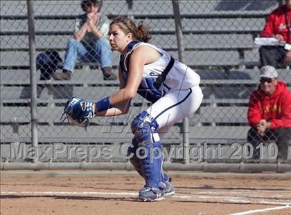 Thumbnail 3 in Crescenta Valley @ Burbank (Game 1) photogallery.