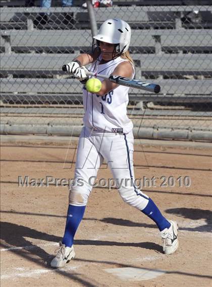 Thumbnail 3 in Crescenta Valley @ Burbank (Game 1) photogallery.