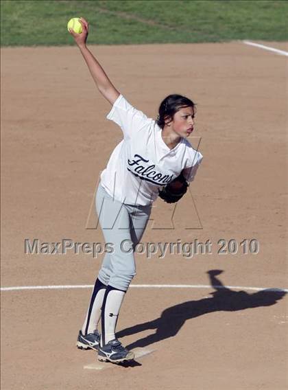 Thumbnail 2 in Crescenta Valley @ Burbank (Game 1) photogallery.