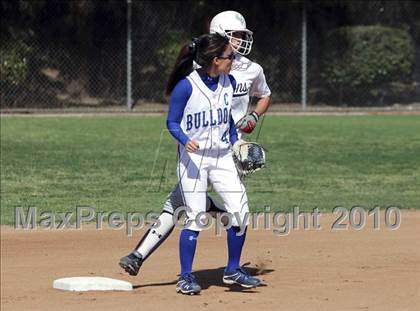 Thumbnail 2 in Crescenta Valley @ Burbank (Game 1) photogallery.