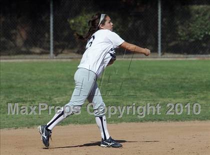 Thumbnail 2 in Crescenta Valley @ Burbank (Game 1) photogallery.